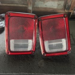 2007-2017 Stock Jeep Taillights