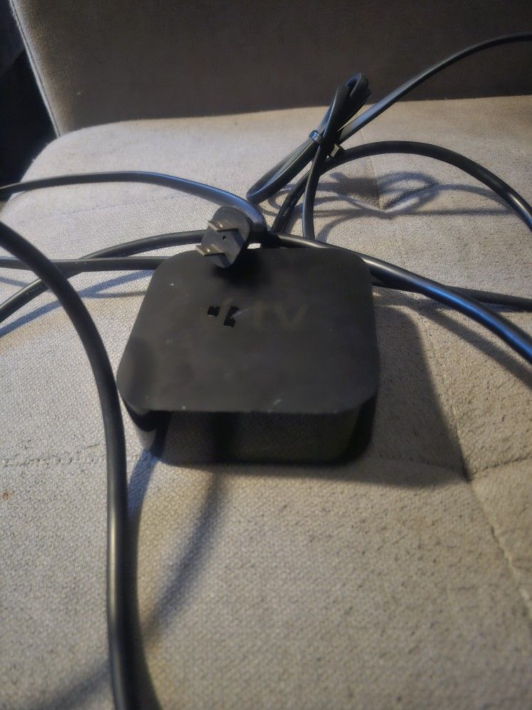 Apple TV With Remote