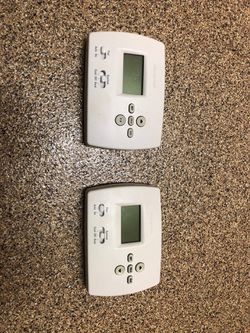 2 Honeywell thermostats perfect conditions