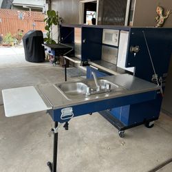 Ultimate Tailgate/ Backyard BBQ