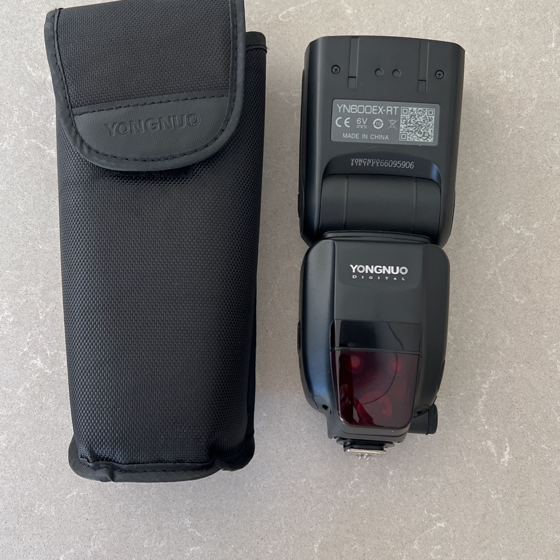 Yongnuo Speedlite - YN600EX-RT