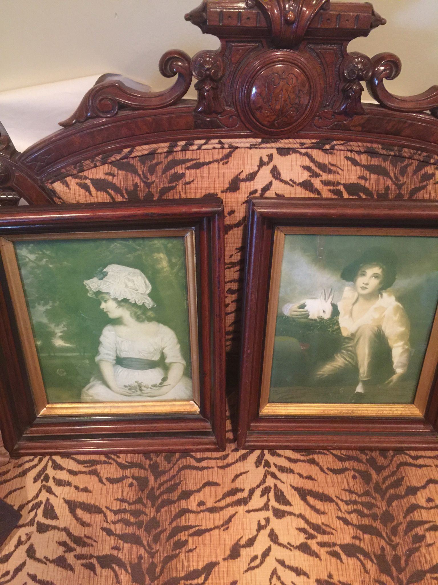 Antique Wall Pictures And Beautiful Frames 