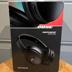 🔥Bose Quietcomfort 🔥New, Original 🔥$150  Firm On Price/ Not Negotiable