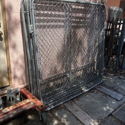 6 Ft By 6 Ft Galvanized Metal Fence With Gate