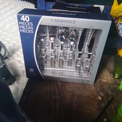 40 Pieces silverware set stainless steel