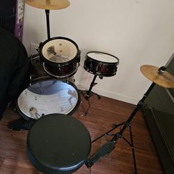 Kids Drum Set