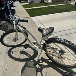 Electra Women’s Bike Limited Edition 