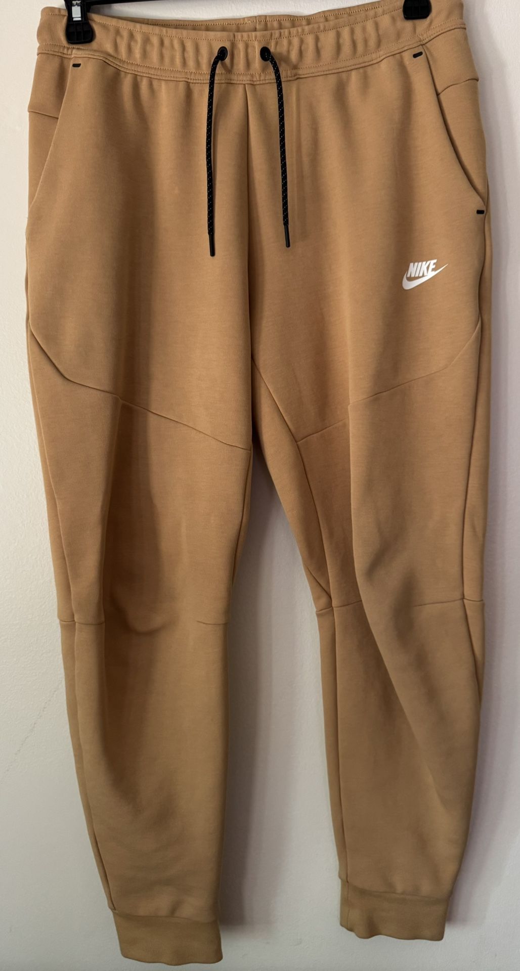 Sell brown Nike Tech Fleece pants - M size