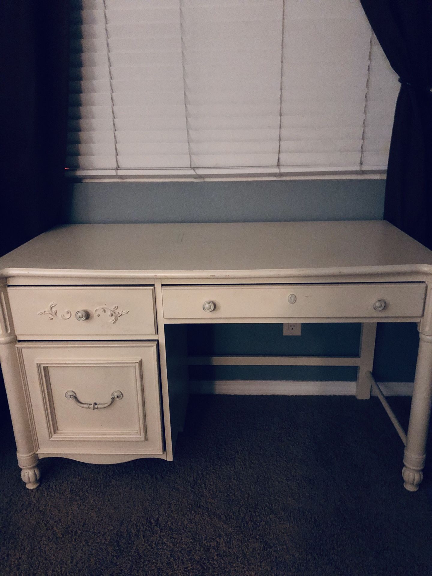 White desk by young America