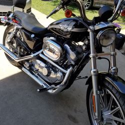 2003 Harley davidson 883 hugger sportster