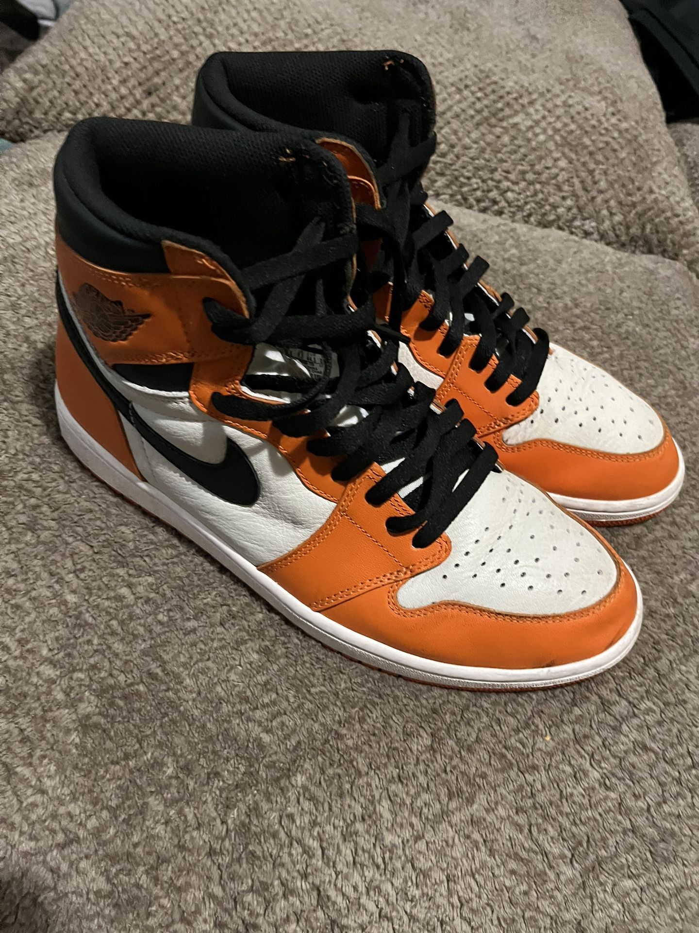 Air Jordan 1 Retro High OG 'Shattered Backboard Away'