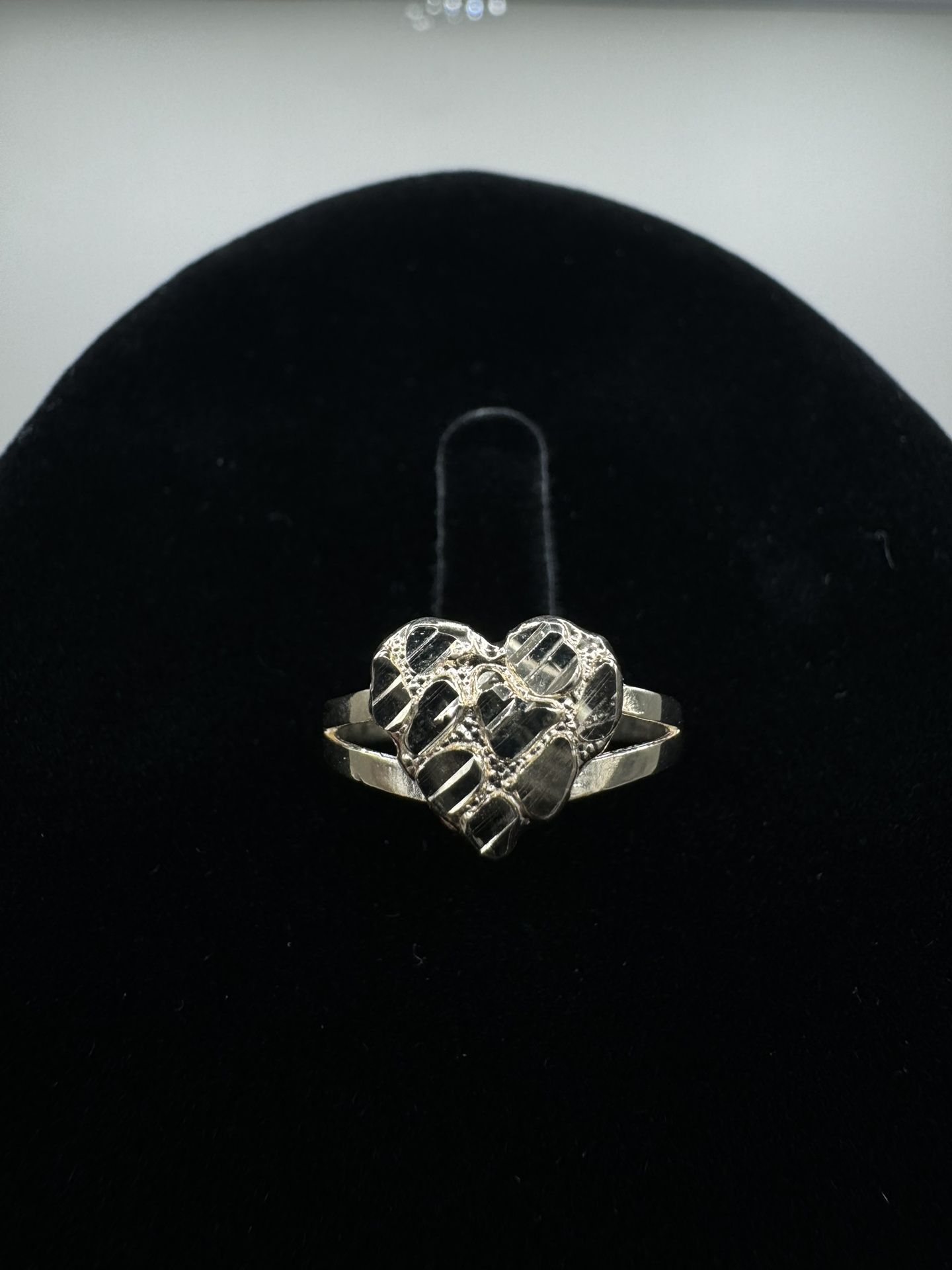 10k Gold Heart Nugget Ring