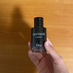 Sauvage Dour “Eau De Parfum”
