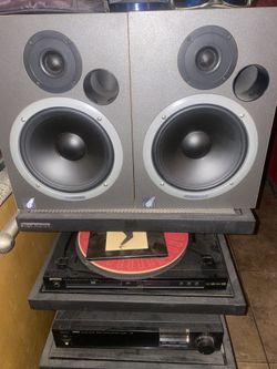 Event 2020 V2 monitors
