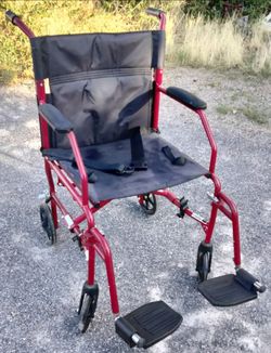 MedLine Wheelchar