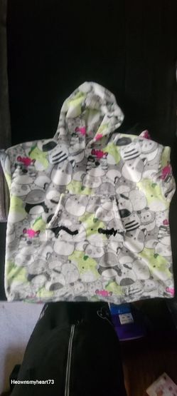 Squishmallow "The Comfy" Snuggie For Children 