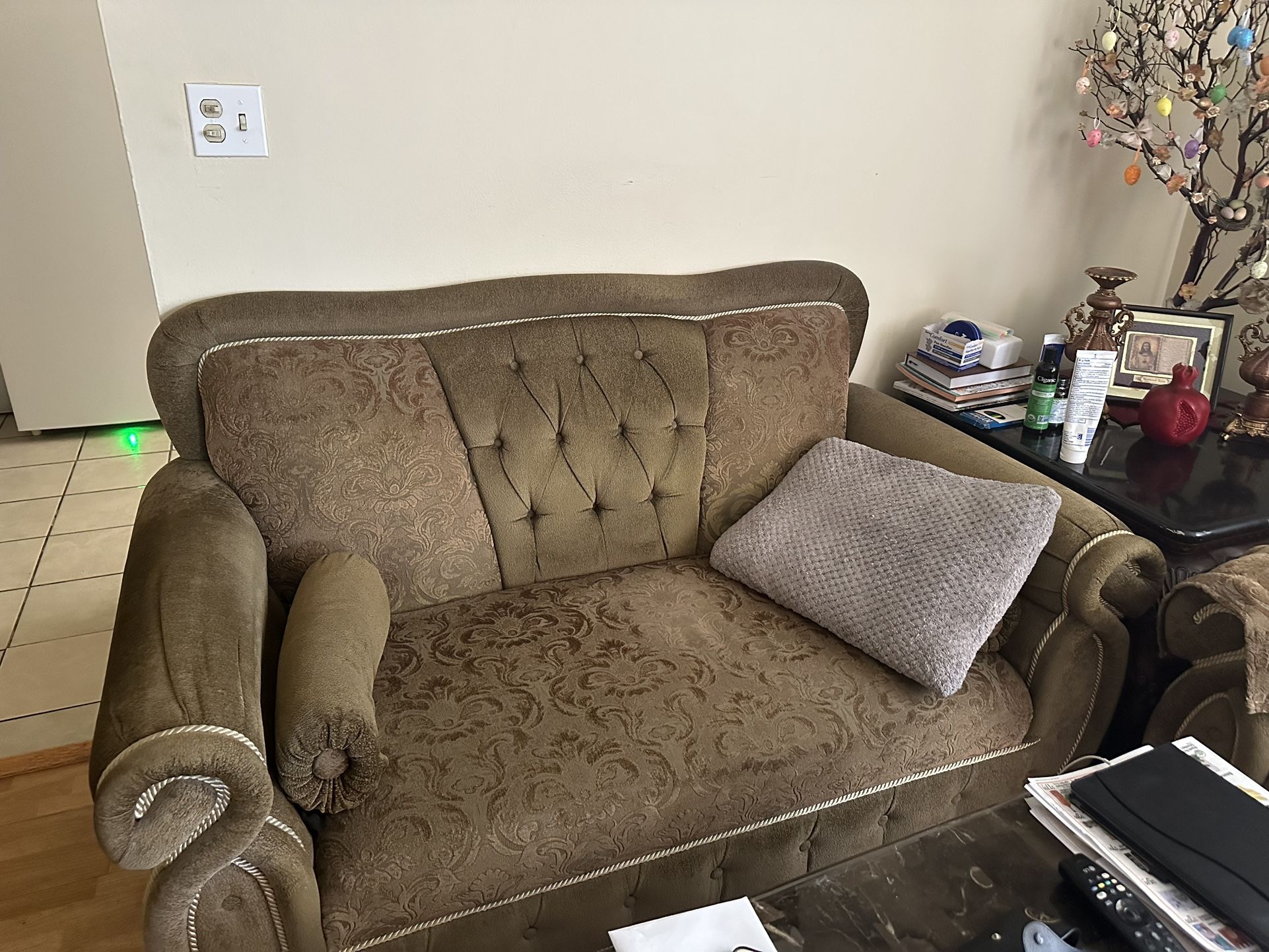 Loveseat, sofa And chair