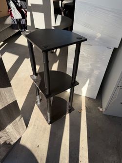 Black 3-Tier Corner Shelf Stand