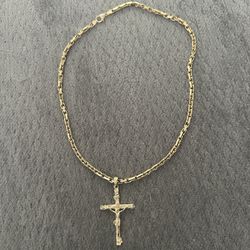 14 Yellow gold Cross And Chain 