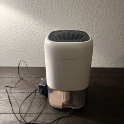 Tabletop Dehumidifier 35oz