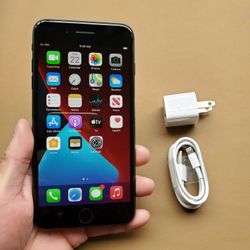 iPhone 7 Plus - UNLOCKED - Like New 