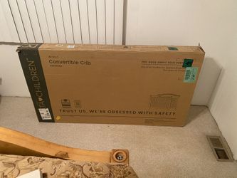Delta Children’s 4 in 1 Convertible Crib