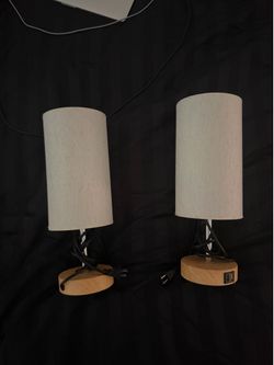 2  lamps