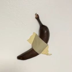 LIMITED EDITION BLACK BANANA