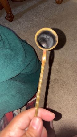 Candle snuffer