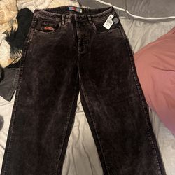 Pants Skating