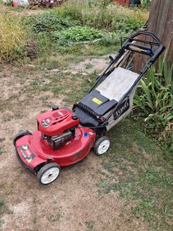 Toro Personal Pace Self-Propelled Gas Lawn Mower bring ur broken one for discount