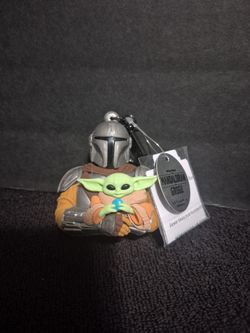 Mandalorian and Grogu