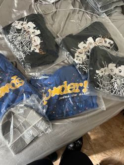 Spider hoodies brand new 80$ for 1  -  130$ for 2