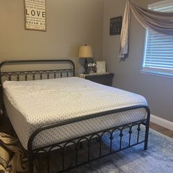 Queen Bed Frame Only Excellent Condition 
