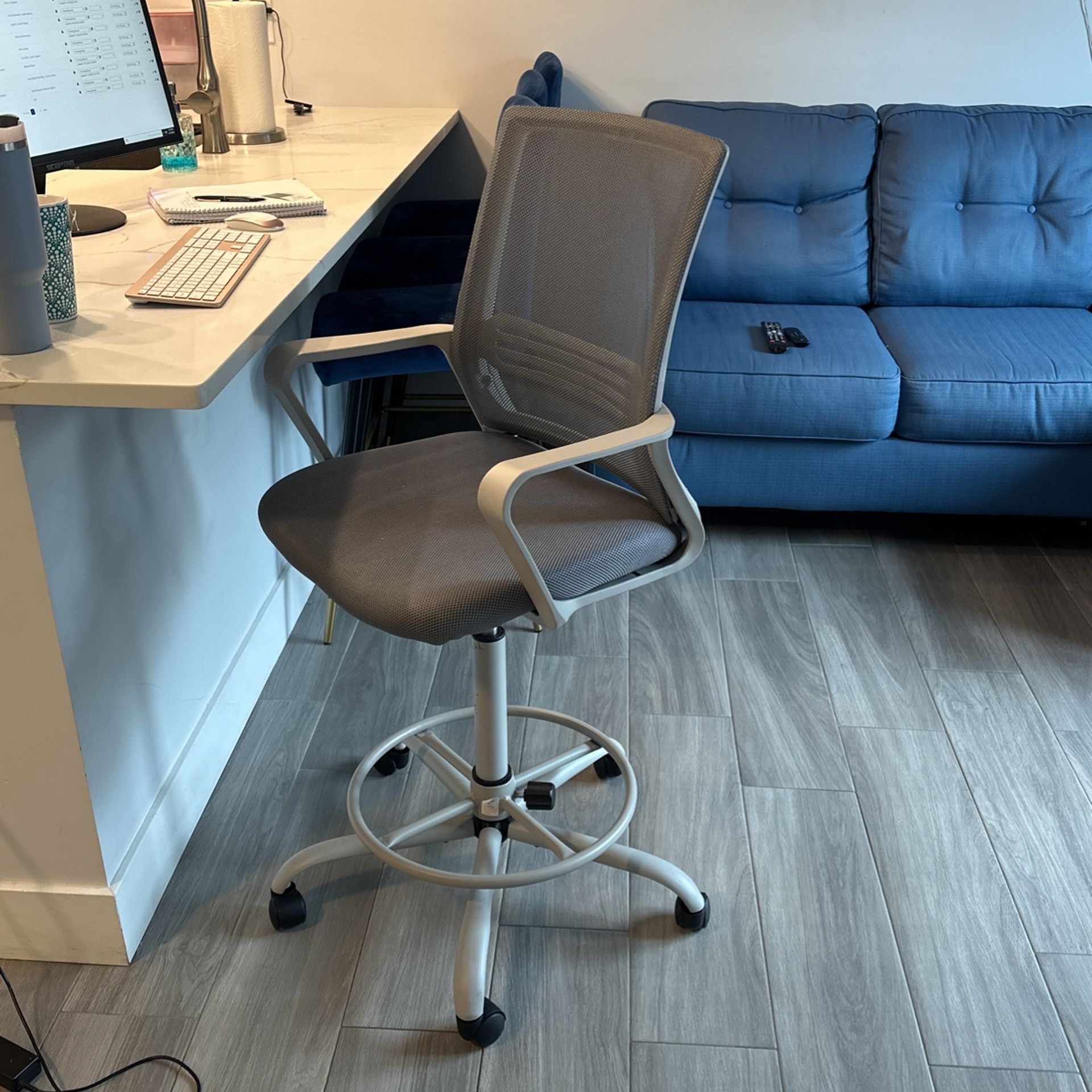 Tall Office Chair For Standing Desks