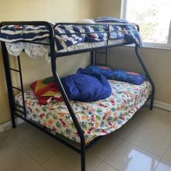 Bunk beds 