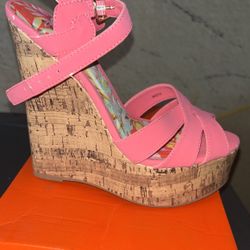 Charlotte hot sale russe wedges