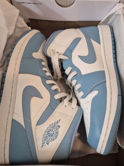 Women's Jordan 1 Mid