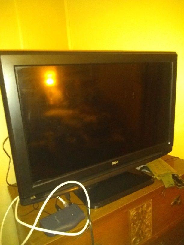 42 Inch Flat screen Rca