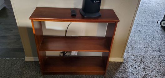 Medium wood 2 level Bookshelf