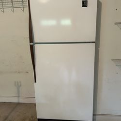 GE Garage Refrigerator/Freezer