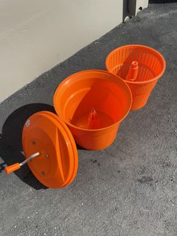 MIXER BOWL  15”in diameter. 