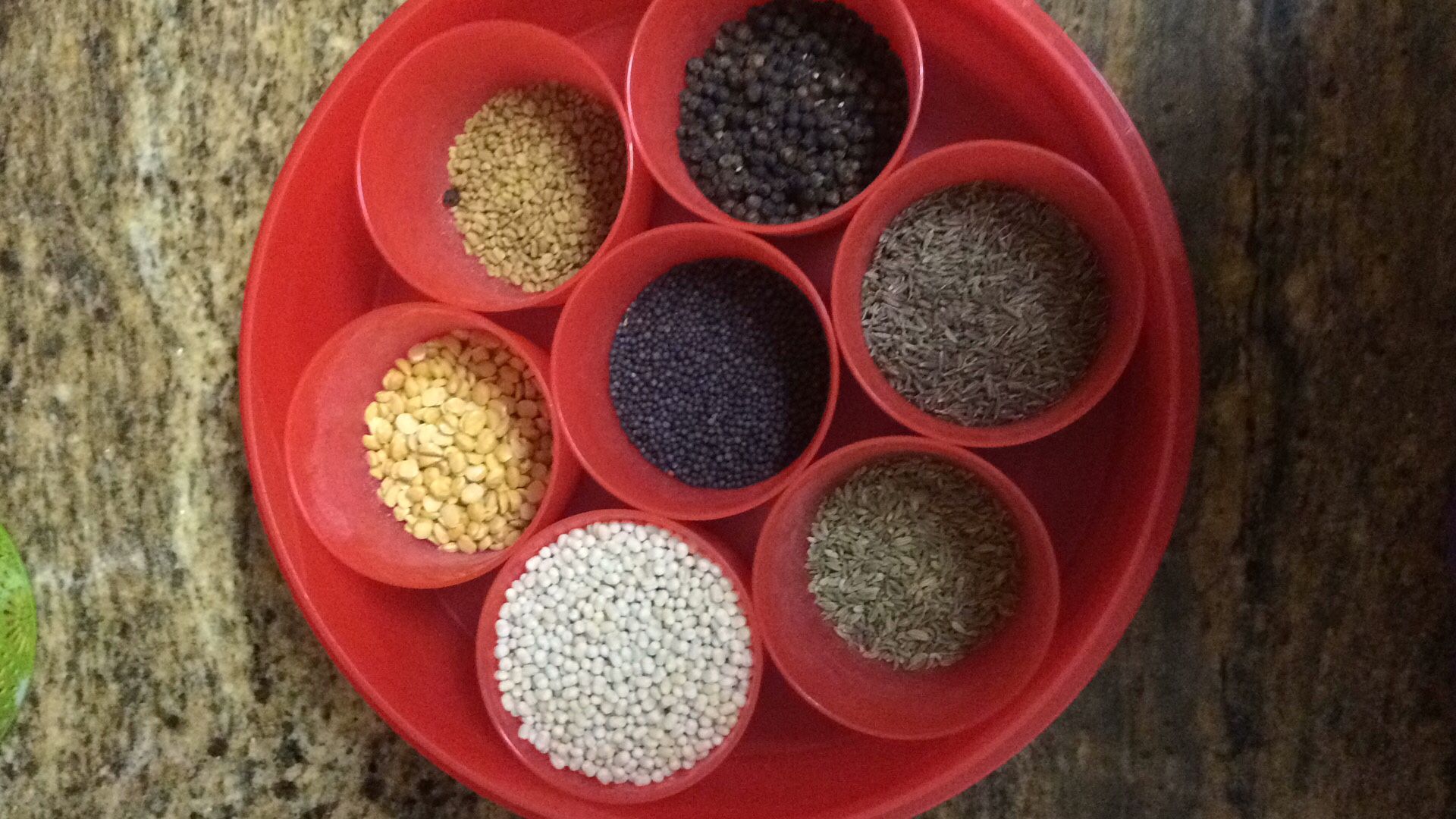 Tupperware masala box