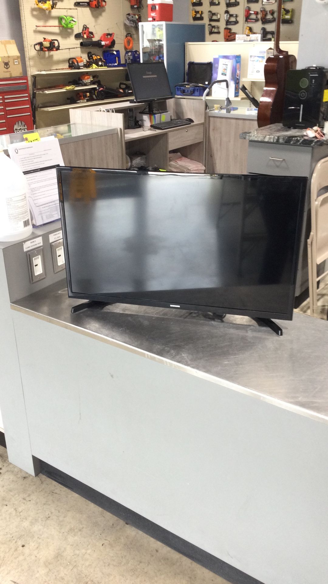 Samsung Tv 32”