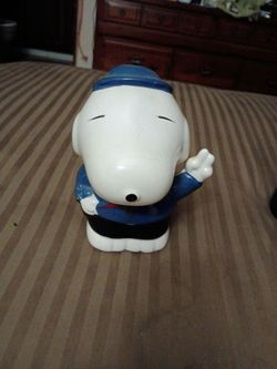 SNOOPY CERAMIC POSTMAN SCOUT BANK W/STOPPER 1996