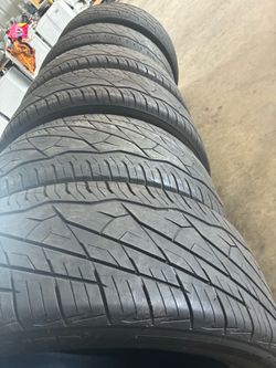 285/45/22 venom tires