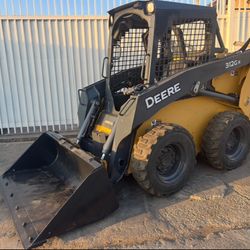 2019 Deere 312GR Skid Steer