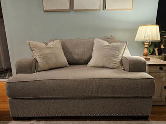 Comfortable Matching Loveseat – Performance Fabric, Removable Covers