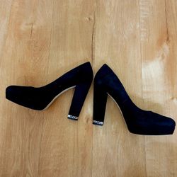 Michael Kors Black Pumps