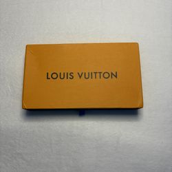 Girl Louie Vuitton Wallet